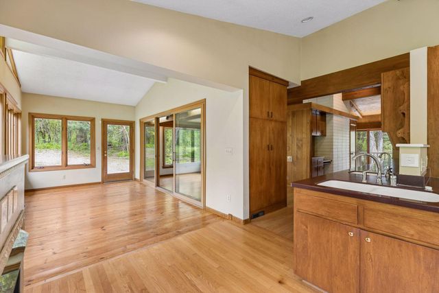 5217 Windsor Avenue, Edina, MN 55436