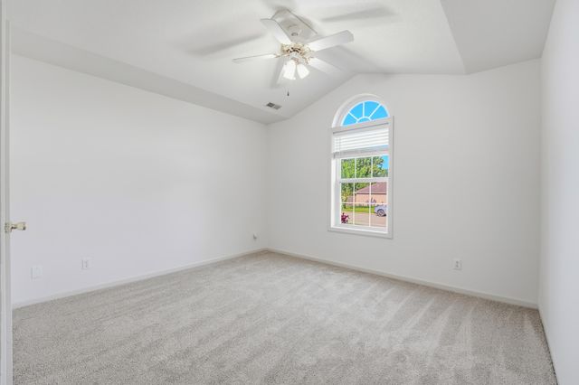 3904 DERBY RIDGE DR, Columbia, MO 65202