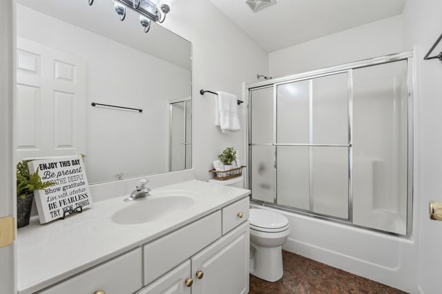 3904 DERBY RIDGE DR, Columbia, MO 65202