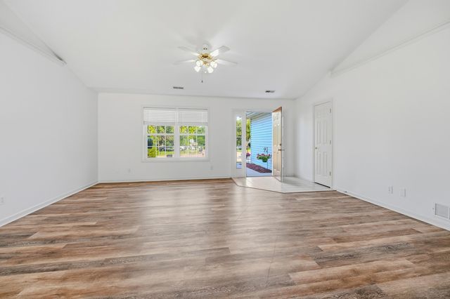 3904 DERBY RIDGE DR, Columbia, MO 65202