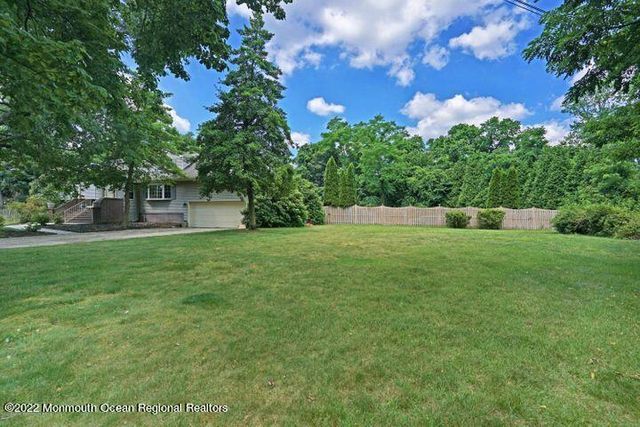 5 Arlene Drive, West Long Branch, NJ 07764