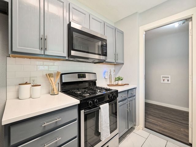 1405 Rambler Road, Arlington, TX 76014