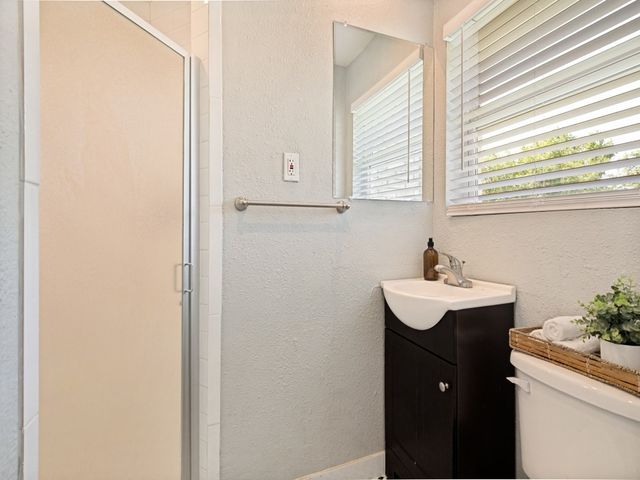 1405 Rambler Road, Arlington, TX 76014