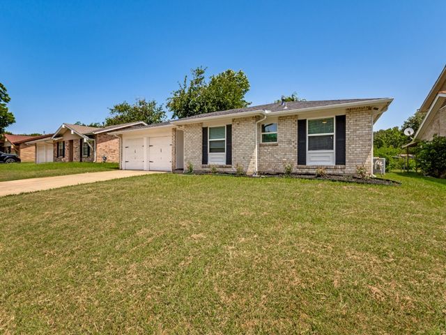 1405 Rambler Road, Arlington, TX 76014