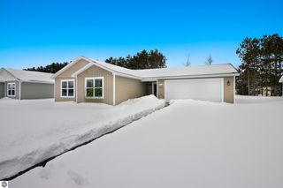 2632 Plover Drive, Traverse City, MI 49685
