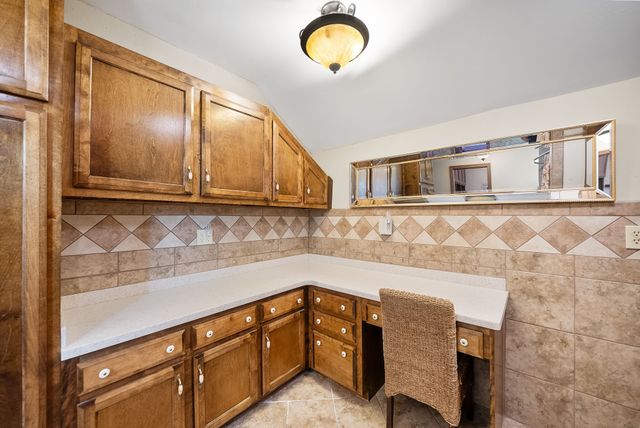 369 Holiday Acres Dr, Springville, TN 38256