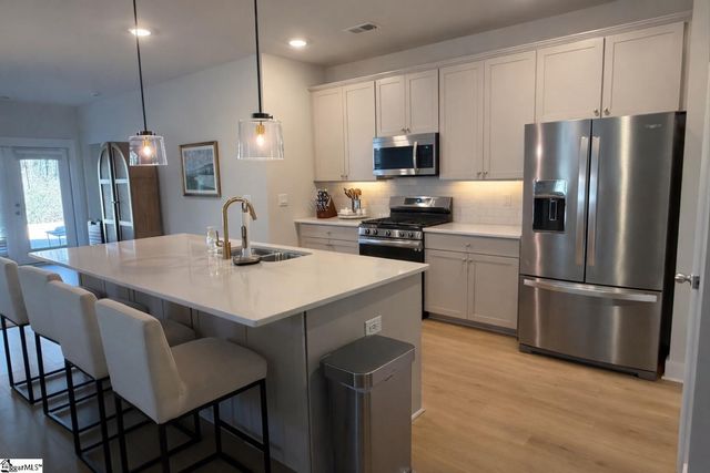 136 Laurel Oak Drive, Anderson, SC 29621