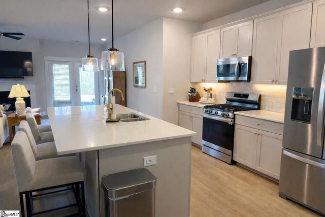 136 Laurel Oak Drive, Anderson, SC 29621