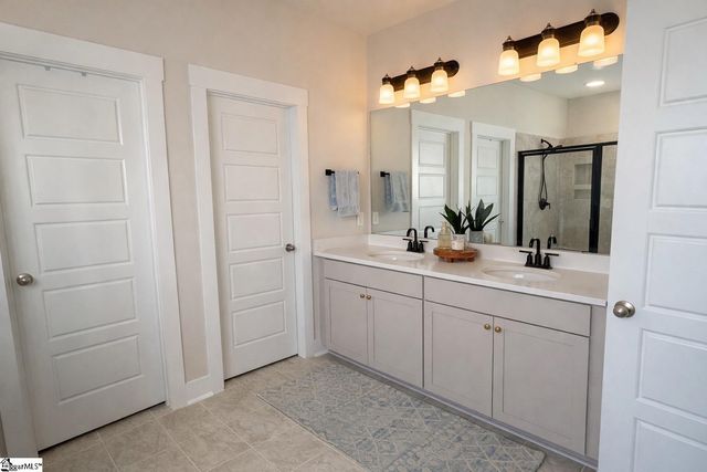 136 Laurel Oak Drive, Anderson, SC 29621