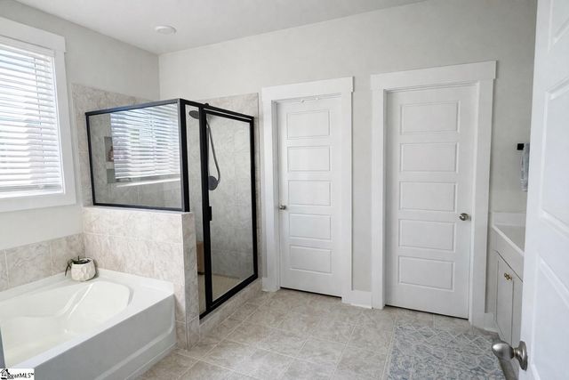 136 Laurel Oak Drive, Anderson, SC 29621