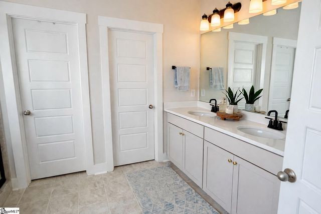 136 Laurel Oak Drive, Anderson, SC 29621