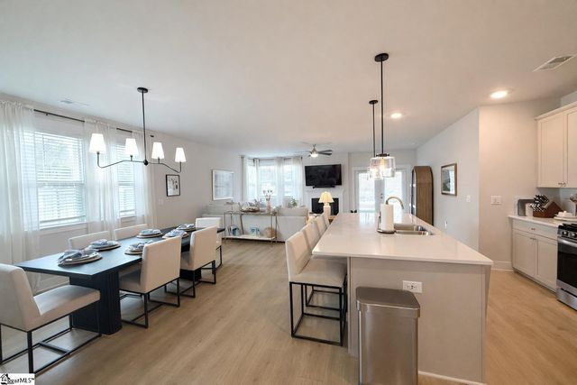 136 Laurel Oak Drive, Anderson, SC 29621