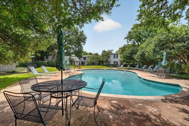 4926 Lahoma Street, Dallas, TX 75235