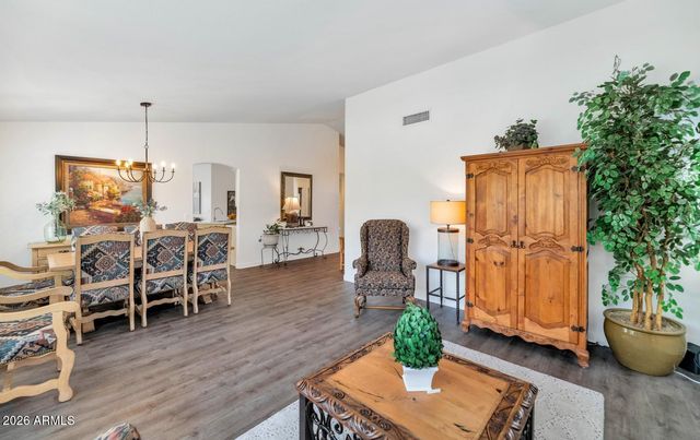 18414 N 46th Way, Phoenix, AZ 85032