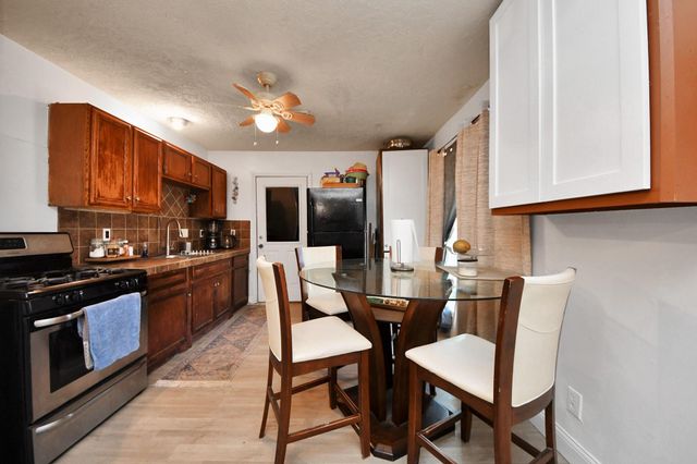 4926 Van Fleet Street, Houston, TX 77033