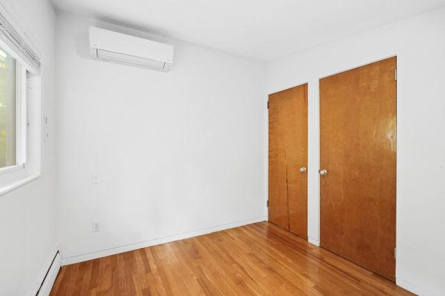 30 Peacock Farm Rd, Lexington, MA 02421
