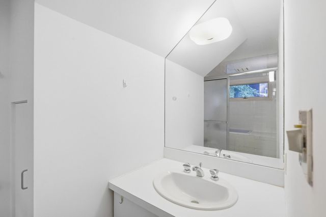 30 Peacock Farm Rd, Lexington, MA 02421