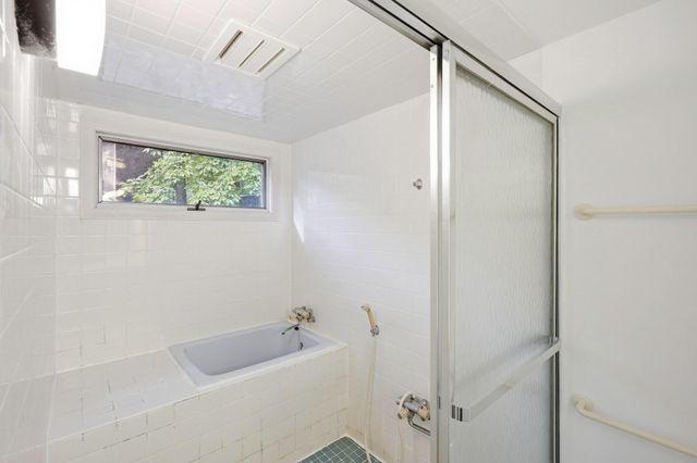 30 Peacock Farm Rd, Lexington, MA 02421