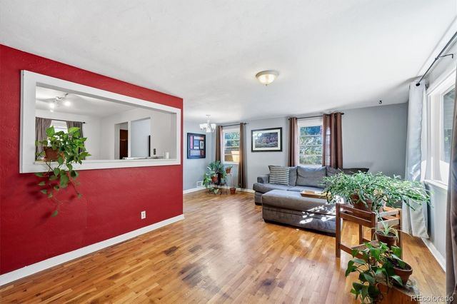 195 Perry Street, Denver, CO 80219