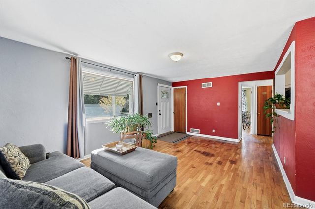 195 Perry Street, Denver, CO 80219