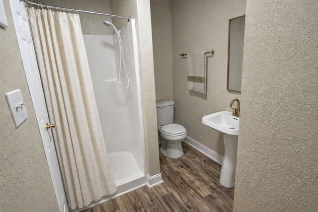 1808 Himalaya Ave, Thibodaux, LA 70301