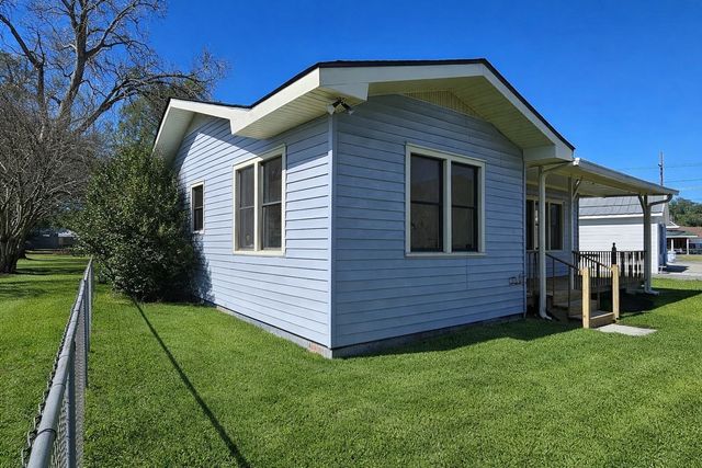 1808 Himalaya Ave, Thibodaux, LA 70301