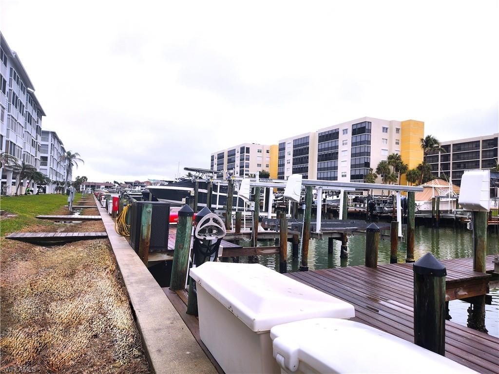 4511 Bay Beach Lane, FORT MYERS BEACH, FL 33931 — photo 3