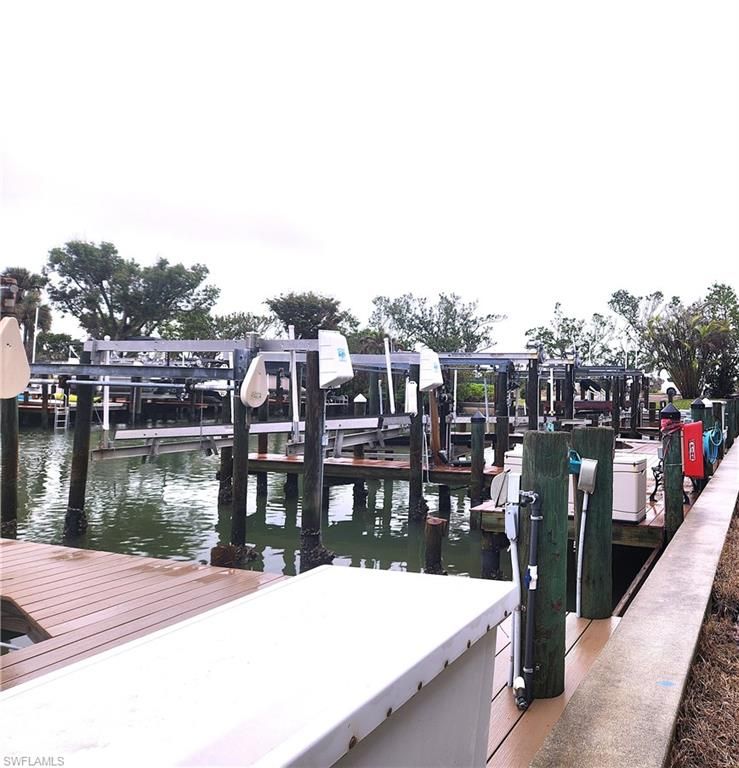 4511 Bay Beach Lane, FORT MYERS BEACH, FL 33931 — photo 5