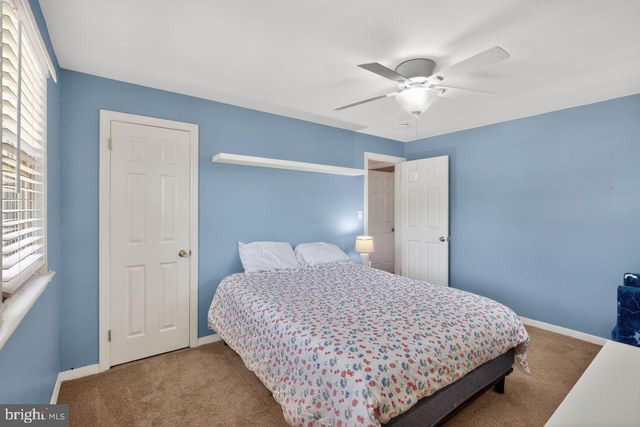 103 KENWOOD DR, Cherry Hill, NJ 08034