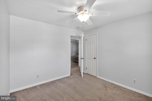 103 KENWOOD DR, Cherry Hill, NJ 08034