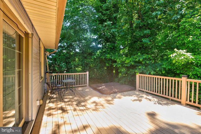 103 KENWOOD DR, Cherry Hill, NJ 08034
