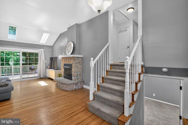 103 KENWOOD DR, Cherry Hill, NJ 08034