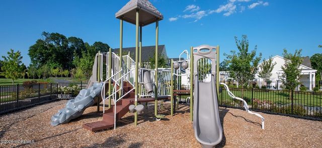 2 Valiant Court, Middletown, NJ 07748