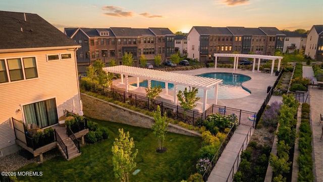2 Valiant Court, Middletown, NJ 07748
