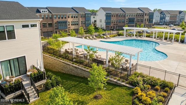 2 Valiant Court, Middletown, NJ 07748