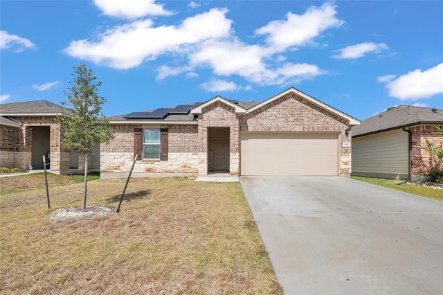 144 Willers RD, Jarrell, TX 76537