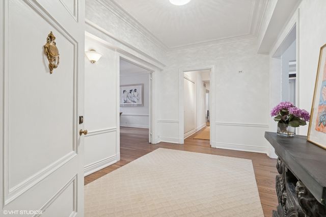 232 E Walton Place 4E, Chicago, IL 60611