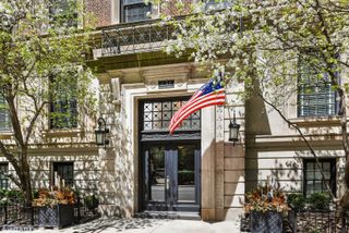 232 E Walton Place 4E, Chicago, IL 60611