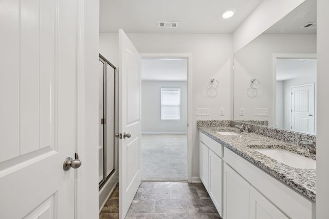 115 Grayson Cir, Chapel Hill, TN 37034