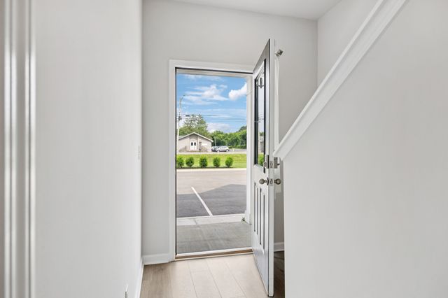 115 Grayson Cir, Chapel Hill, TN 37034