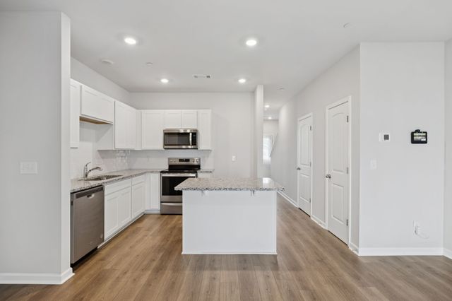 115 Grayson Cir, Chapel Hill, TN 37034