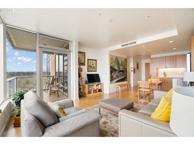 3570 S RIVER Pkwy 1305, Portland, OR 97239