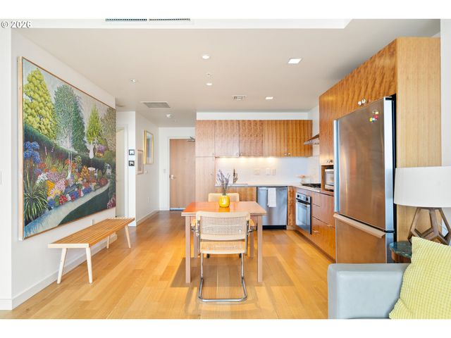 3570 S RIVER Pkwy 1305, Portland, OR 97239