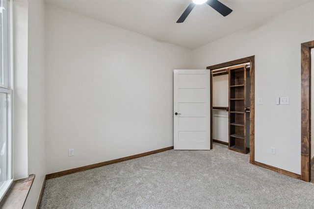 12201 Bighorn Ln, Elgin, OK 73538