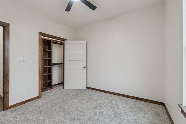 12201 Bighorn Ln, Elgin, OK 73538