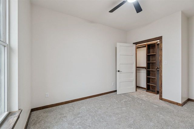 12201 Bighorn Ln, Elgin, OK 73538