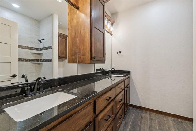 12201 Bighorn Ln, Elgin, OK 73538