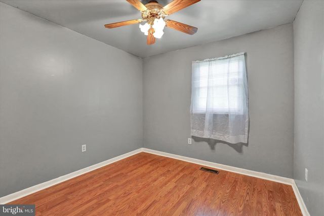37 BEAVENS RD, Reading, PA 19608