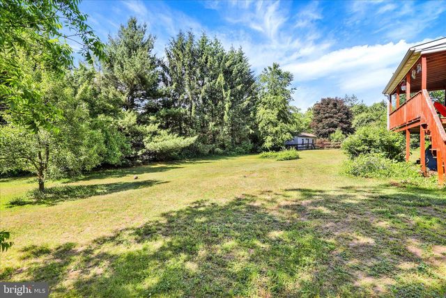 37 BEAVENS RD, Reading, PA 19608