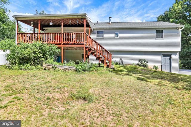 37 BEAVENS RD, Reading, PA 19608